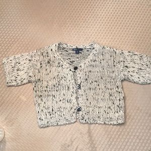 Gap kids size 6-7 chunky cream an black sweater.